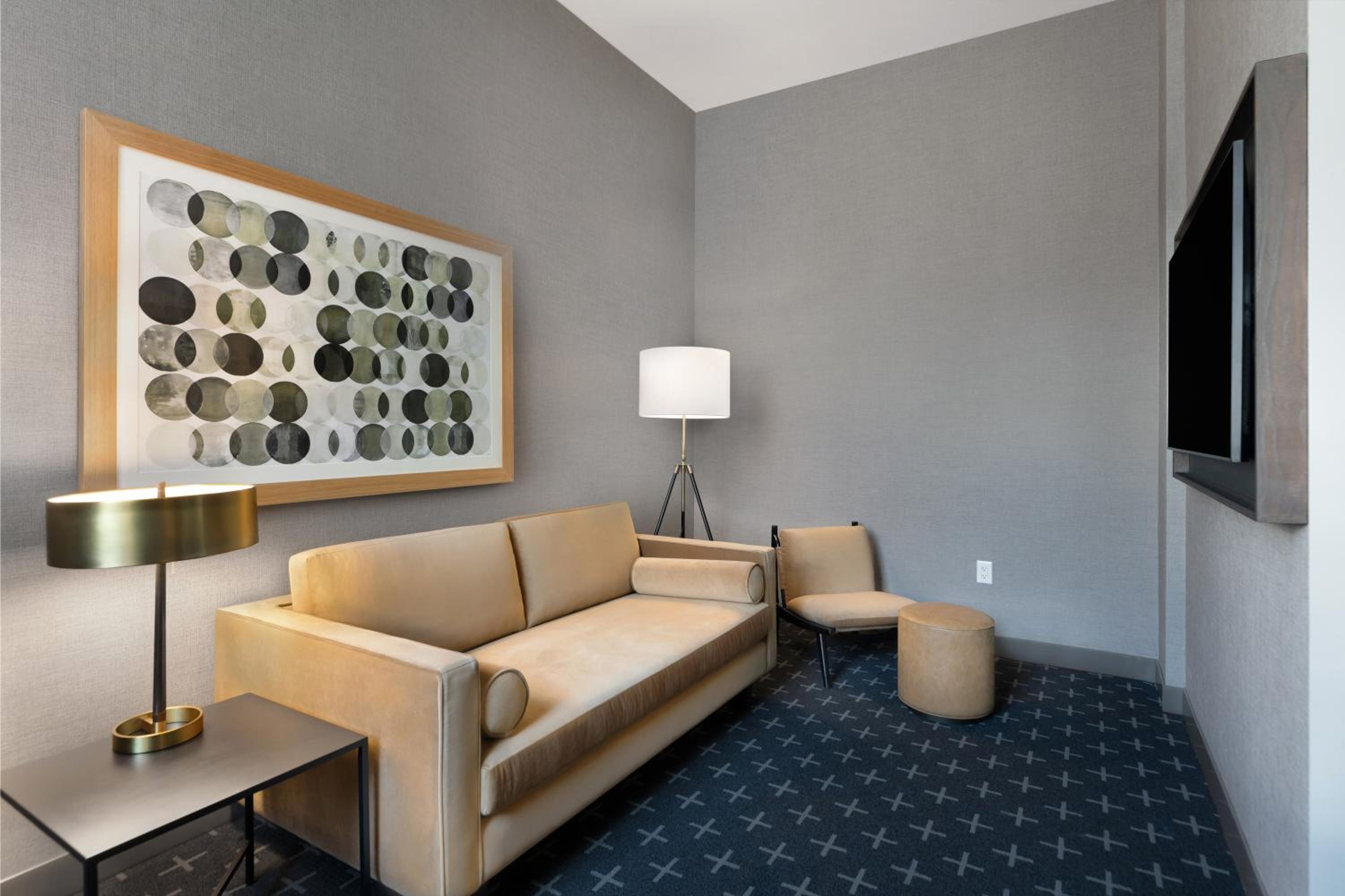 King Room - Hearing Accessible