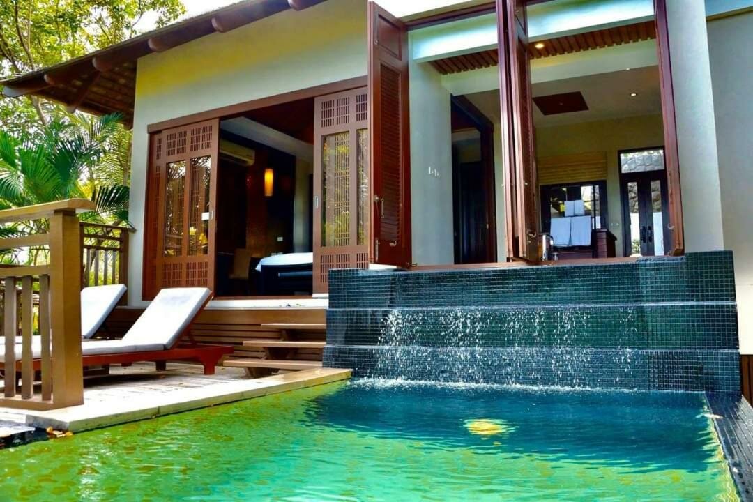 Deluxe One-Bedroom Villa With Private Pool