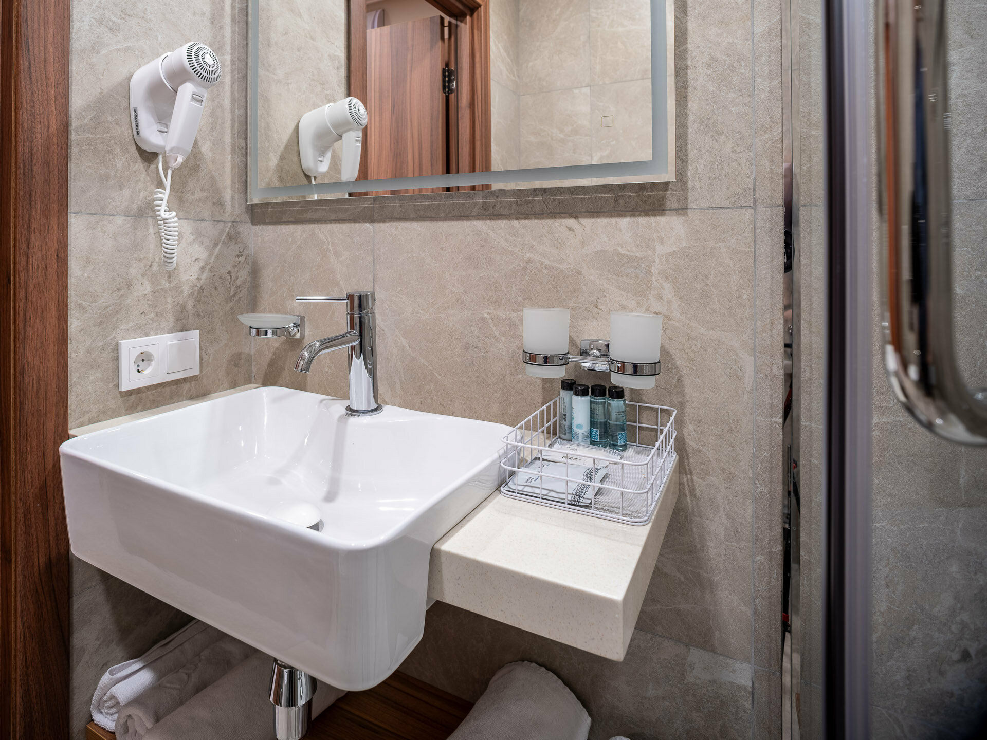 Двухместный номер с 1 кроватью или 2 отдельными кроватями