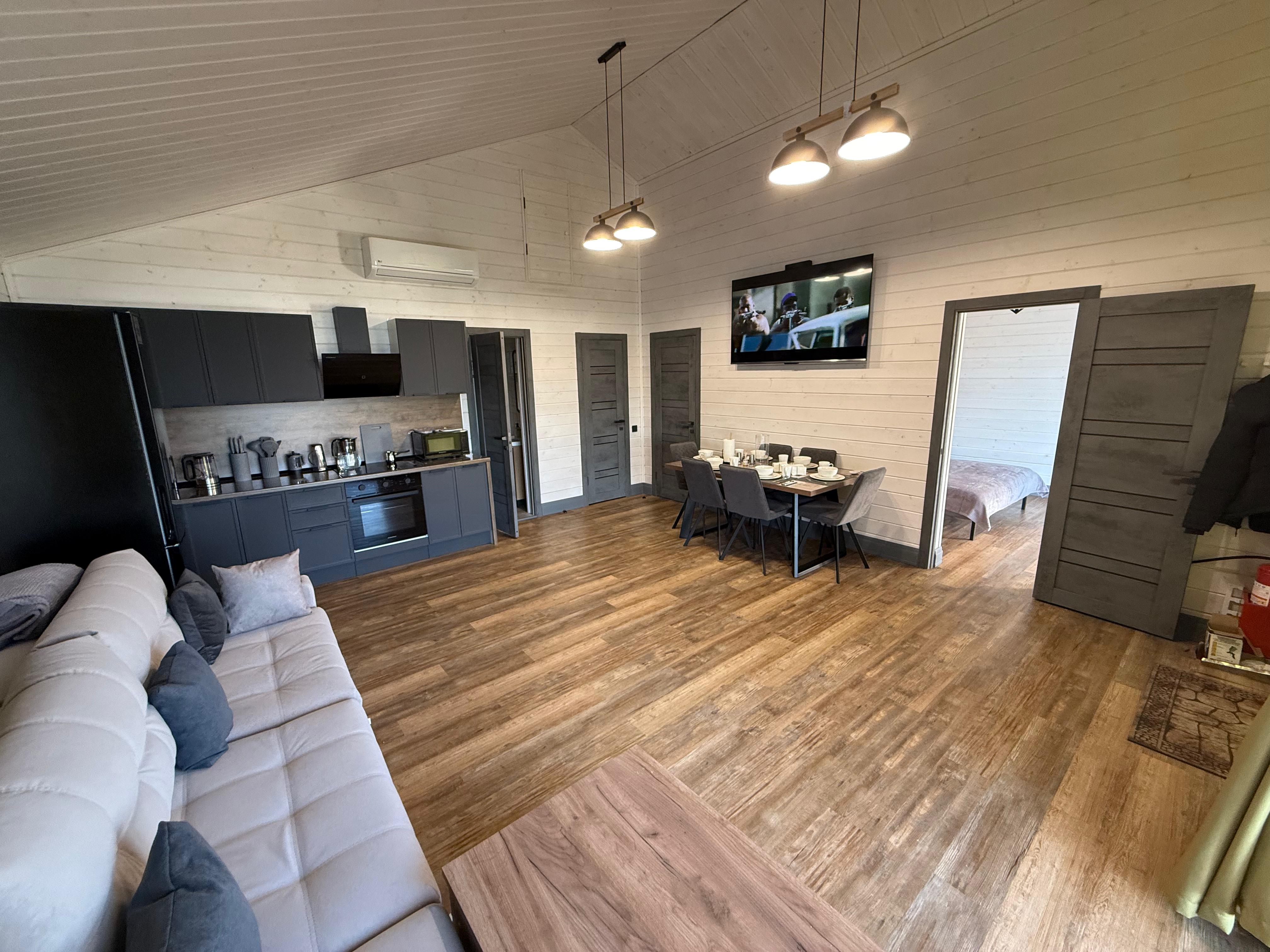 Дом с видом на лес