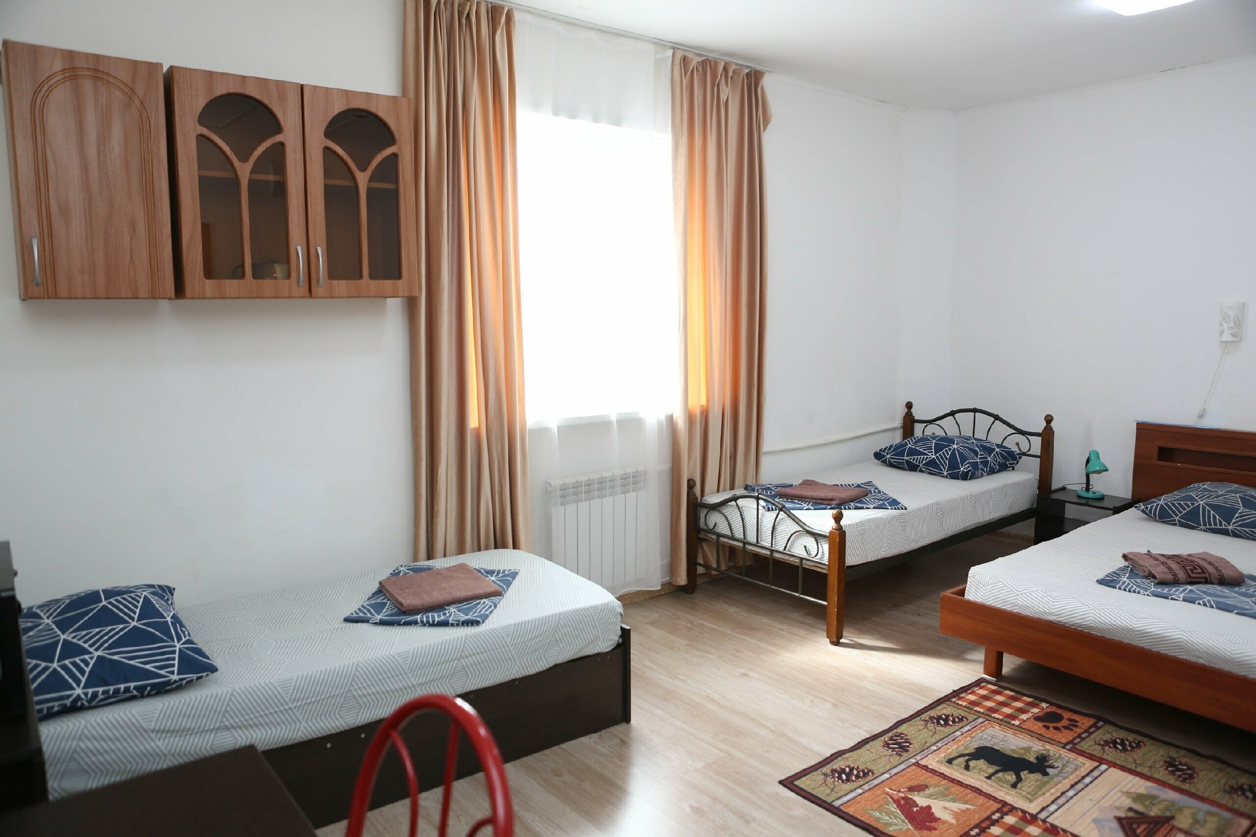 Cемейный номер с собственной ванной комнатой