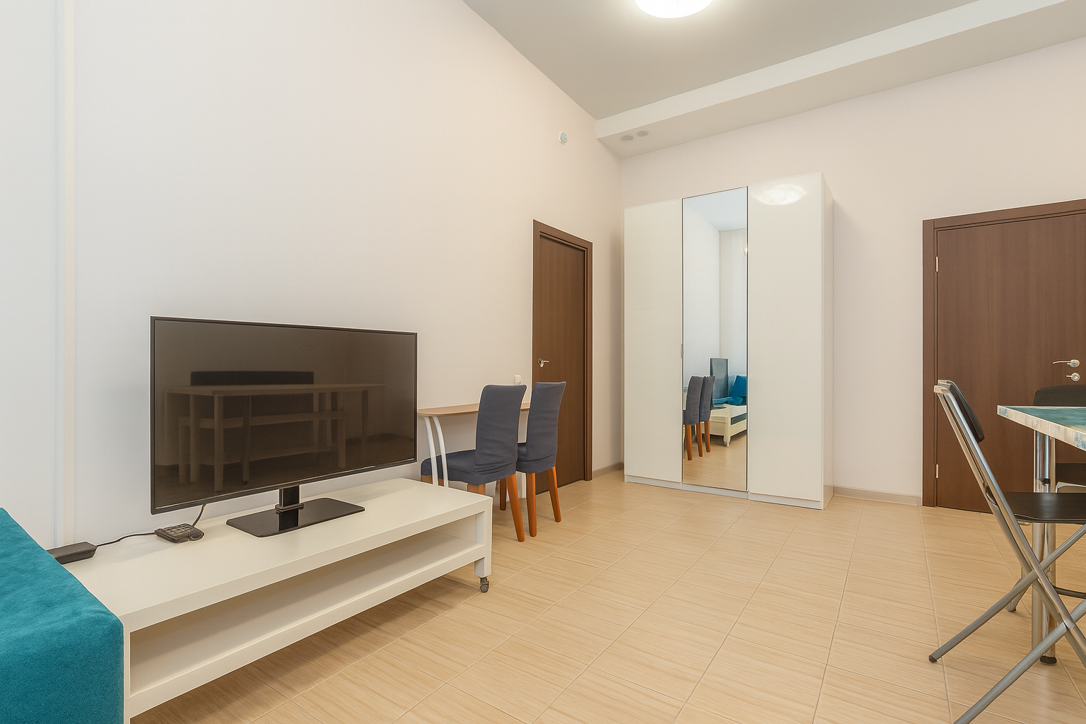 Улучшенный двухместный номер с 2 отдельными кроватями