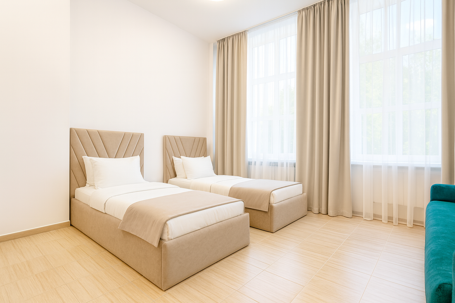 Улучшенный двухместный номер с 2 отдельными кроватями