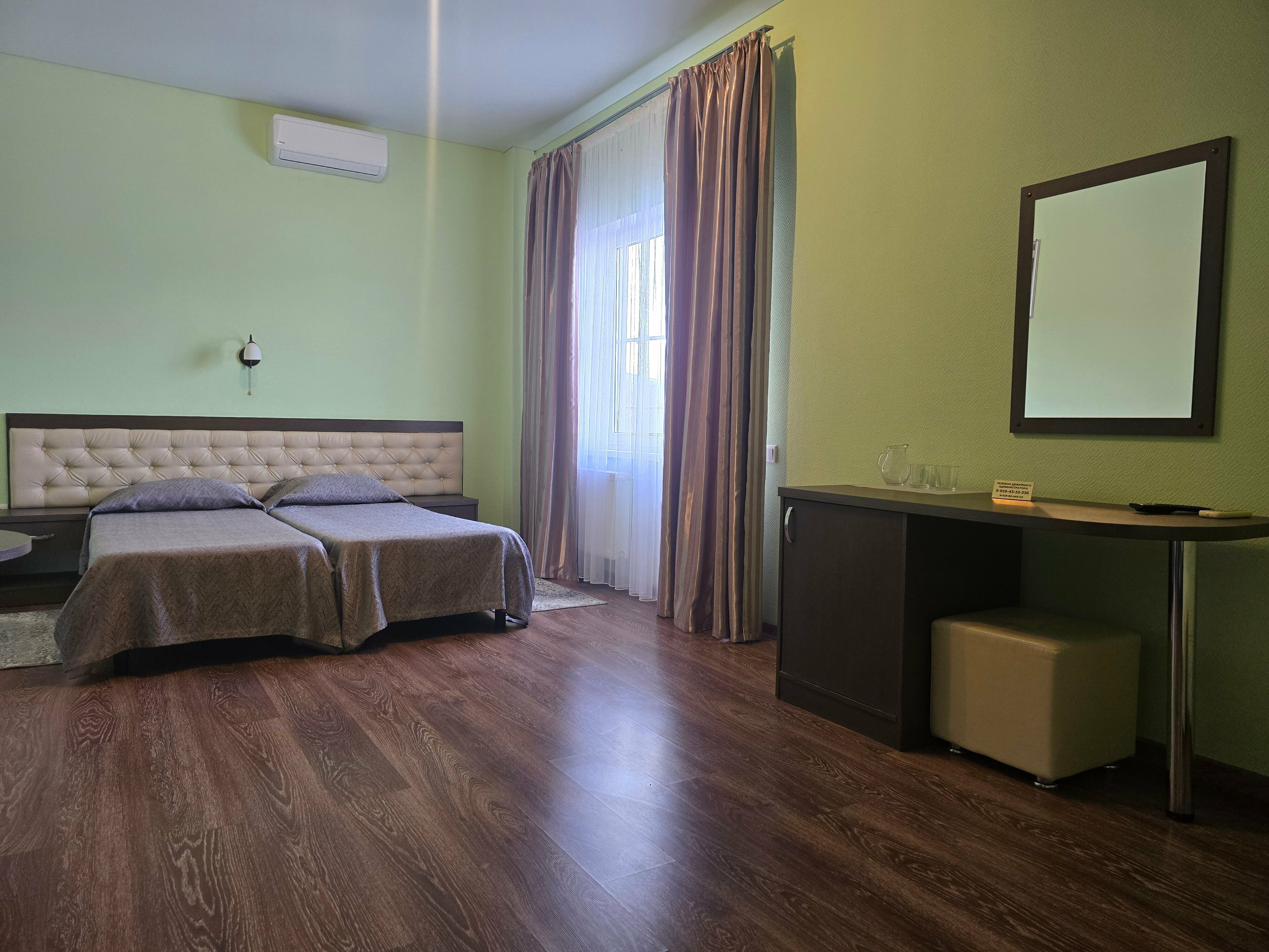 Двухместный номер с 1 кроватью или 2 отдельными кроватями и балконом