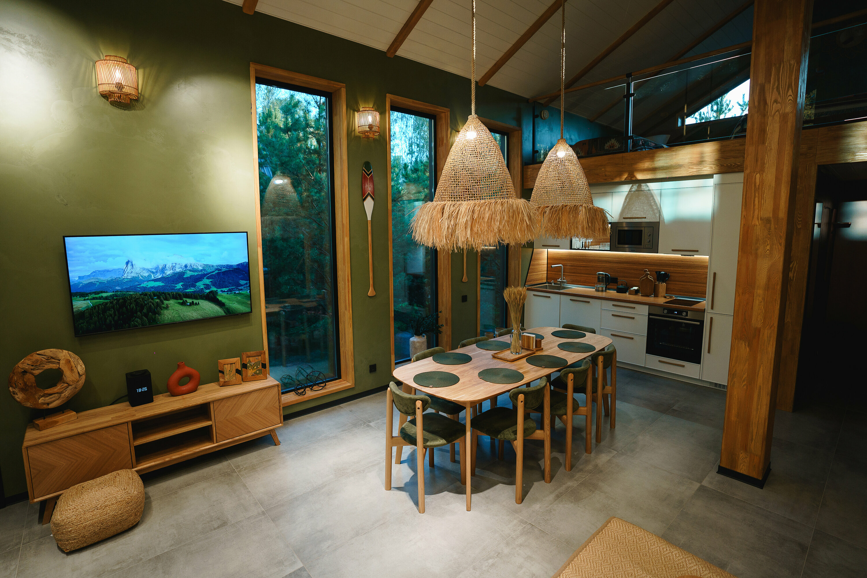 Коттедж с видом на лес