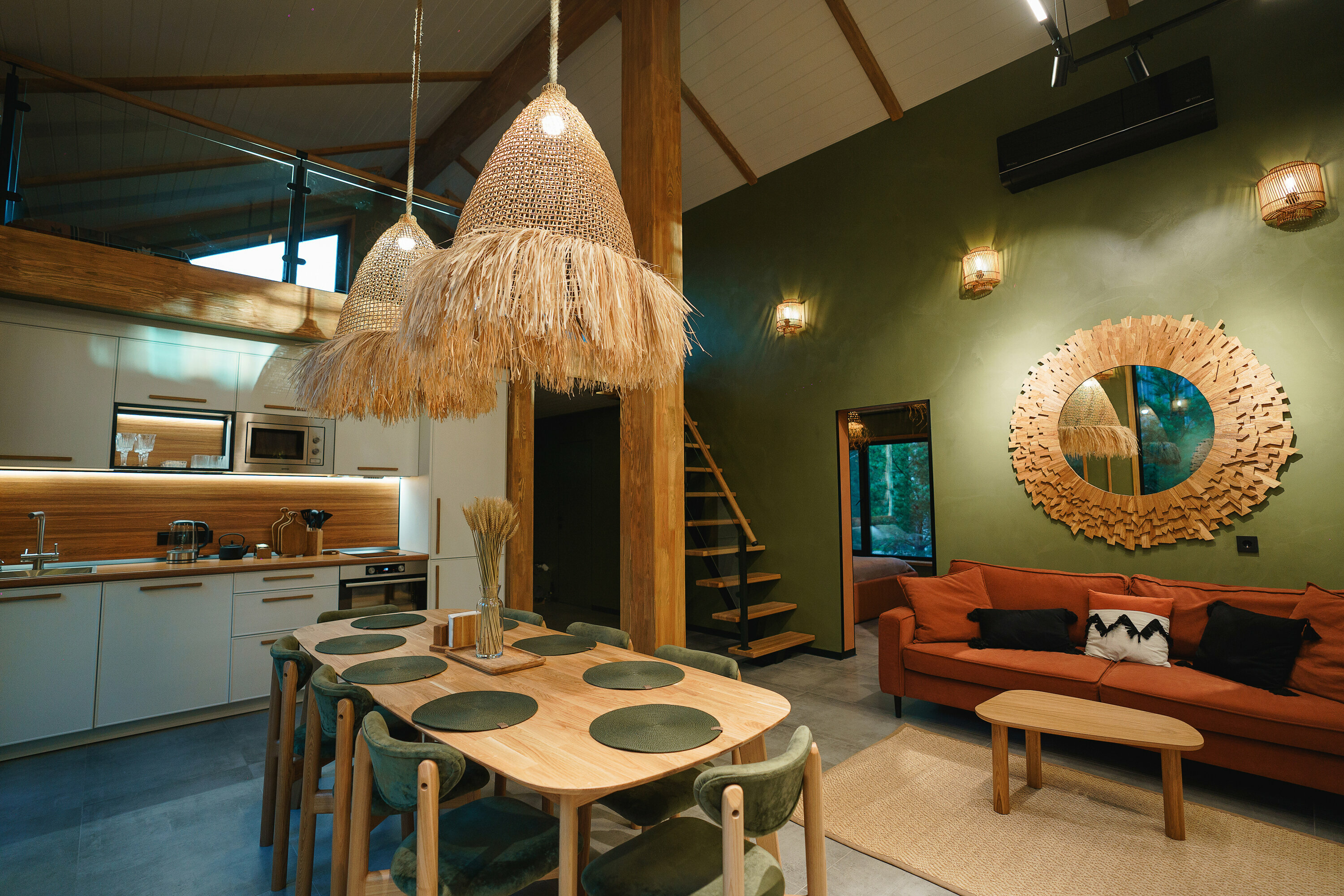 Коттедж с видом на лес