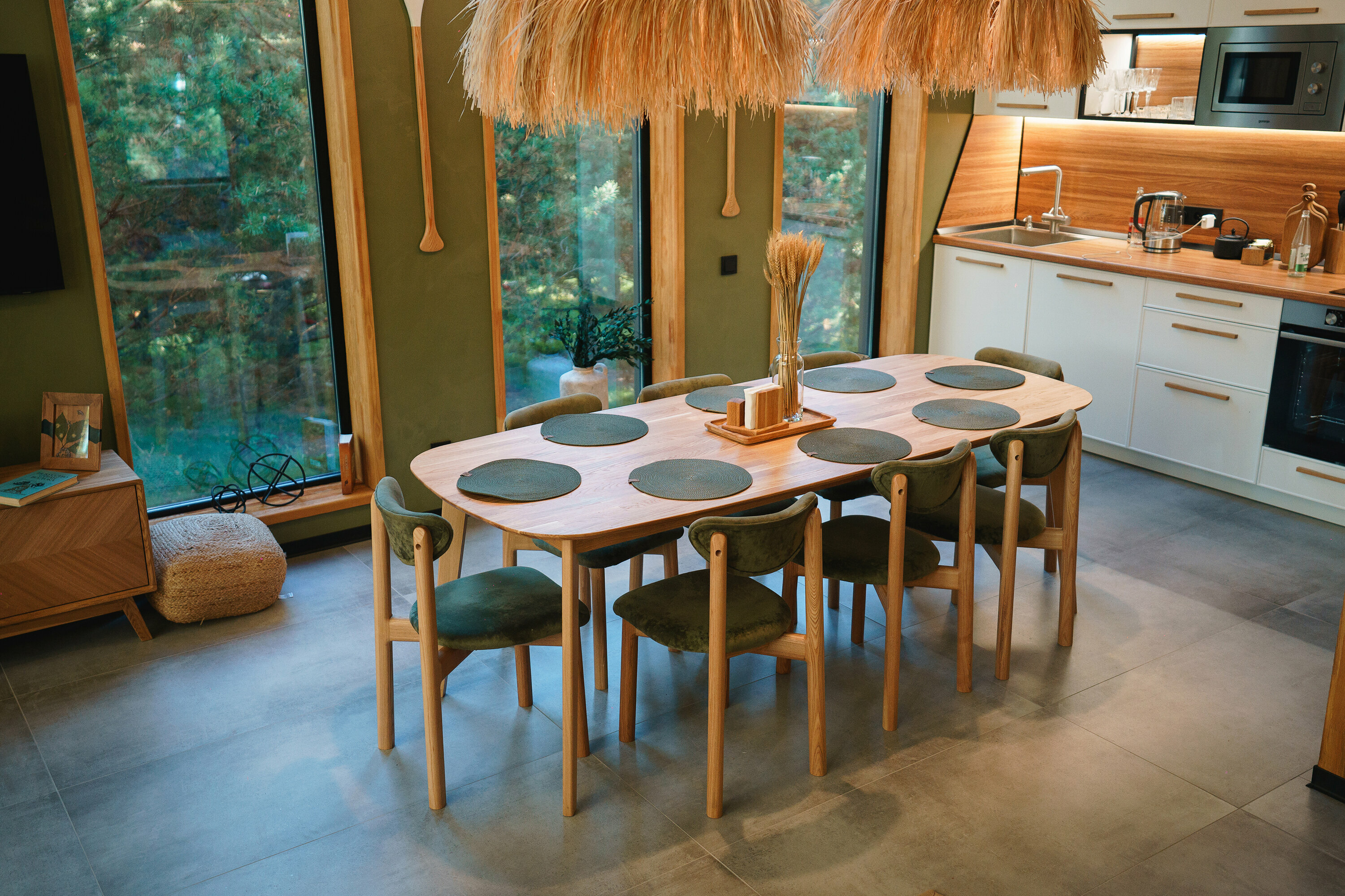 Коттедж с видом на лес