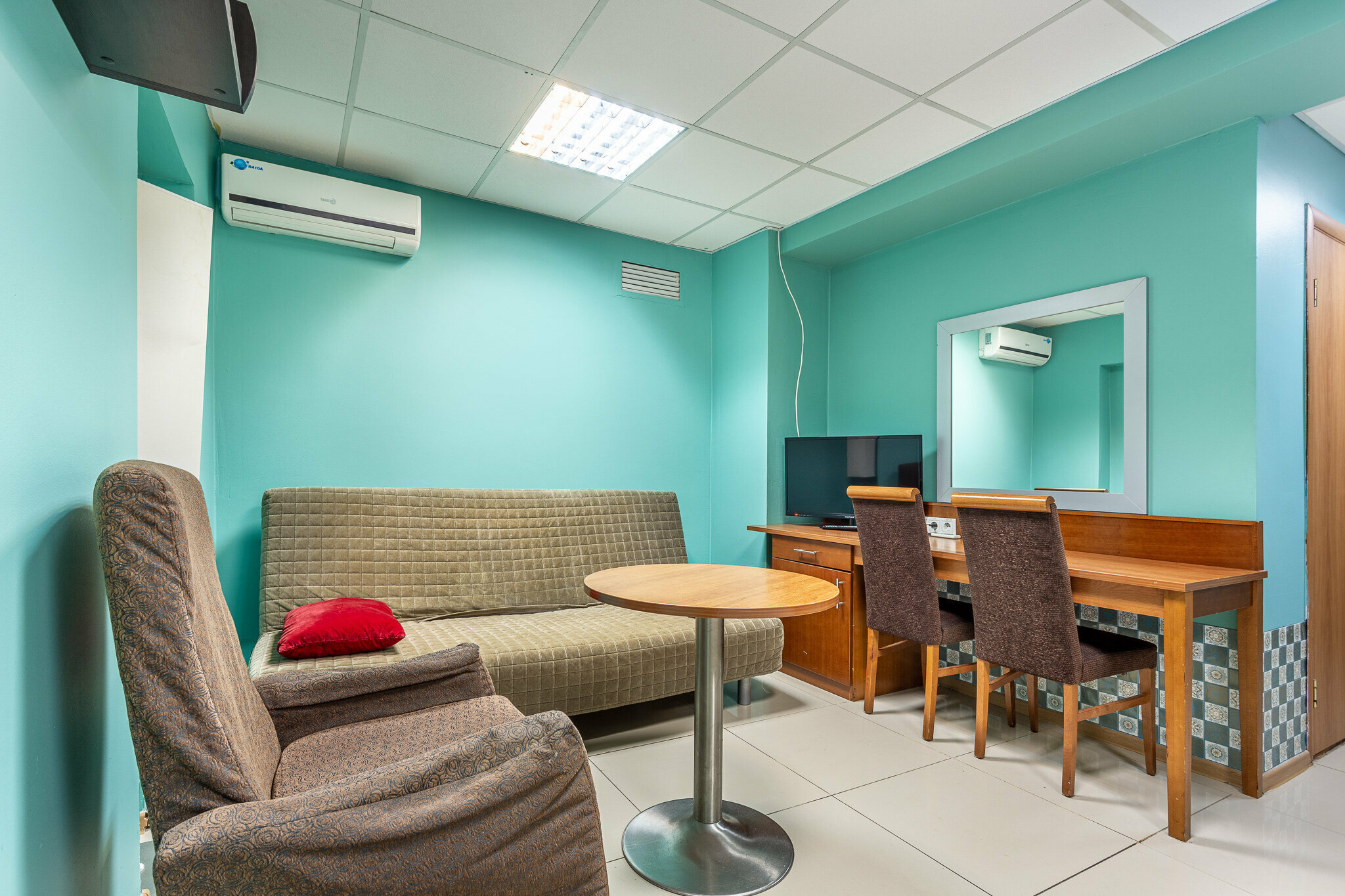 Стандартный четырехместный номер