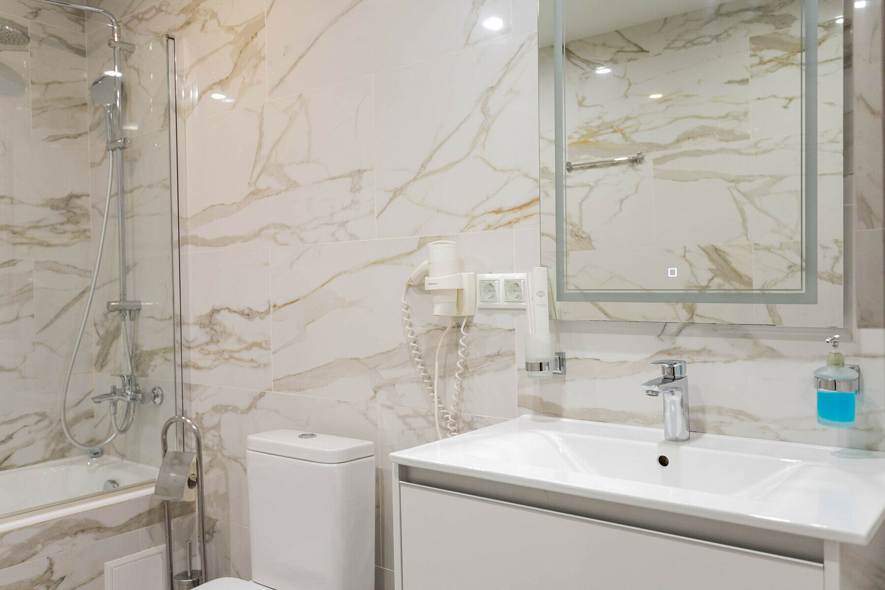 Двухместный Люкс двухкомнатный - Санкт-Петербург