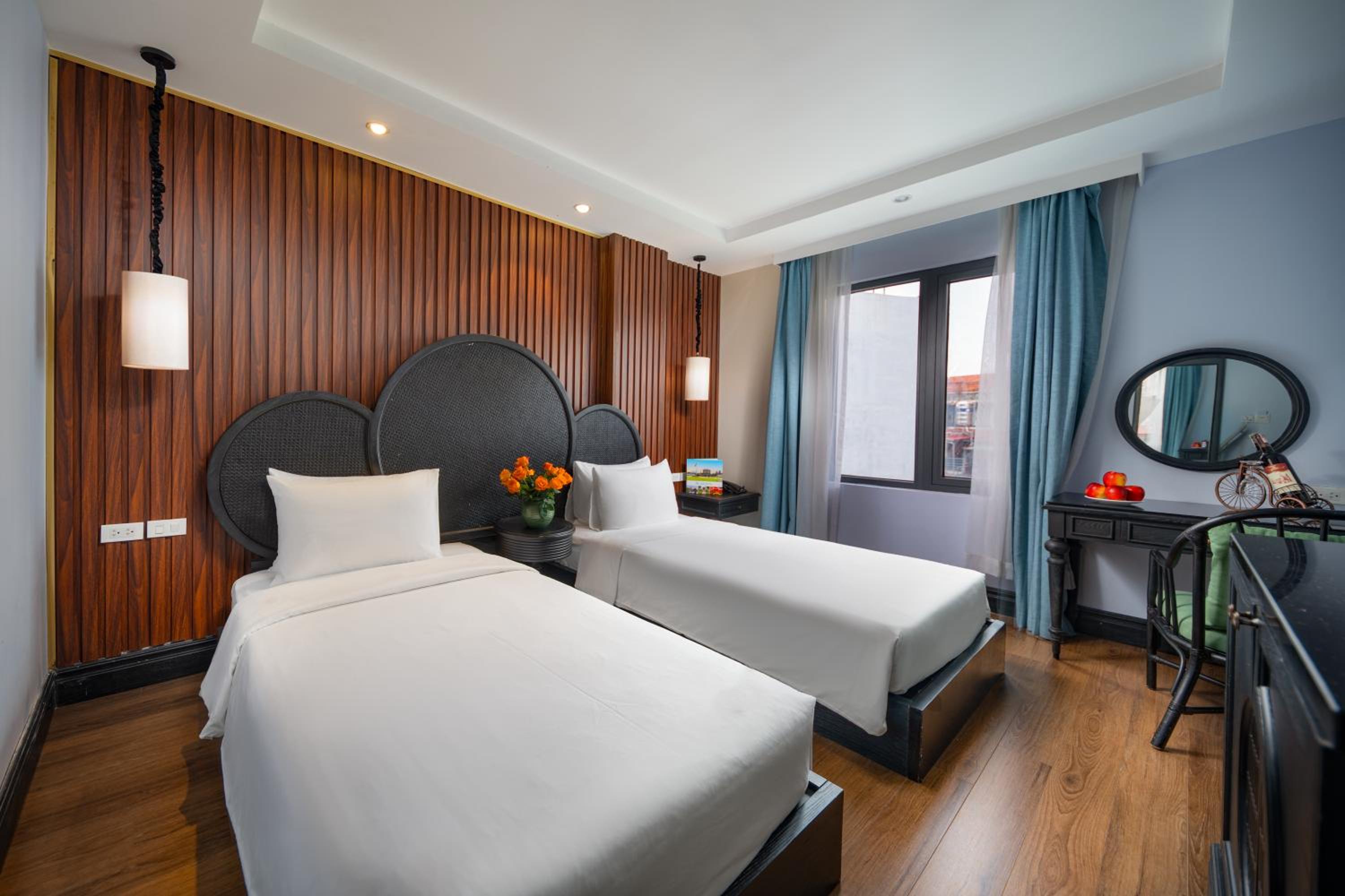 Deluxe Double or Twin Room
