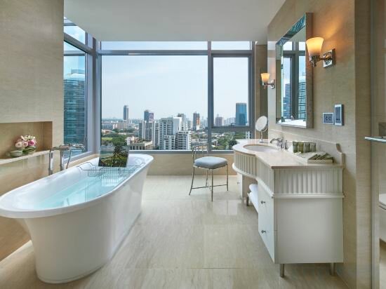 Two Bedroom Suite King And Twin