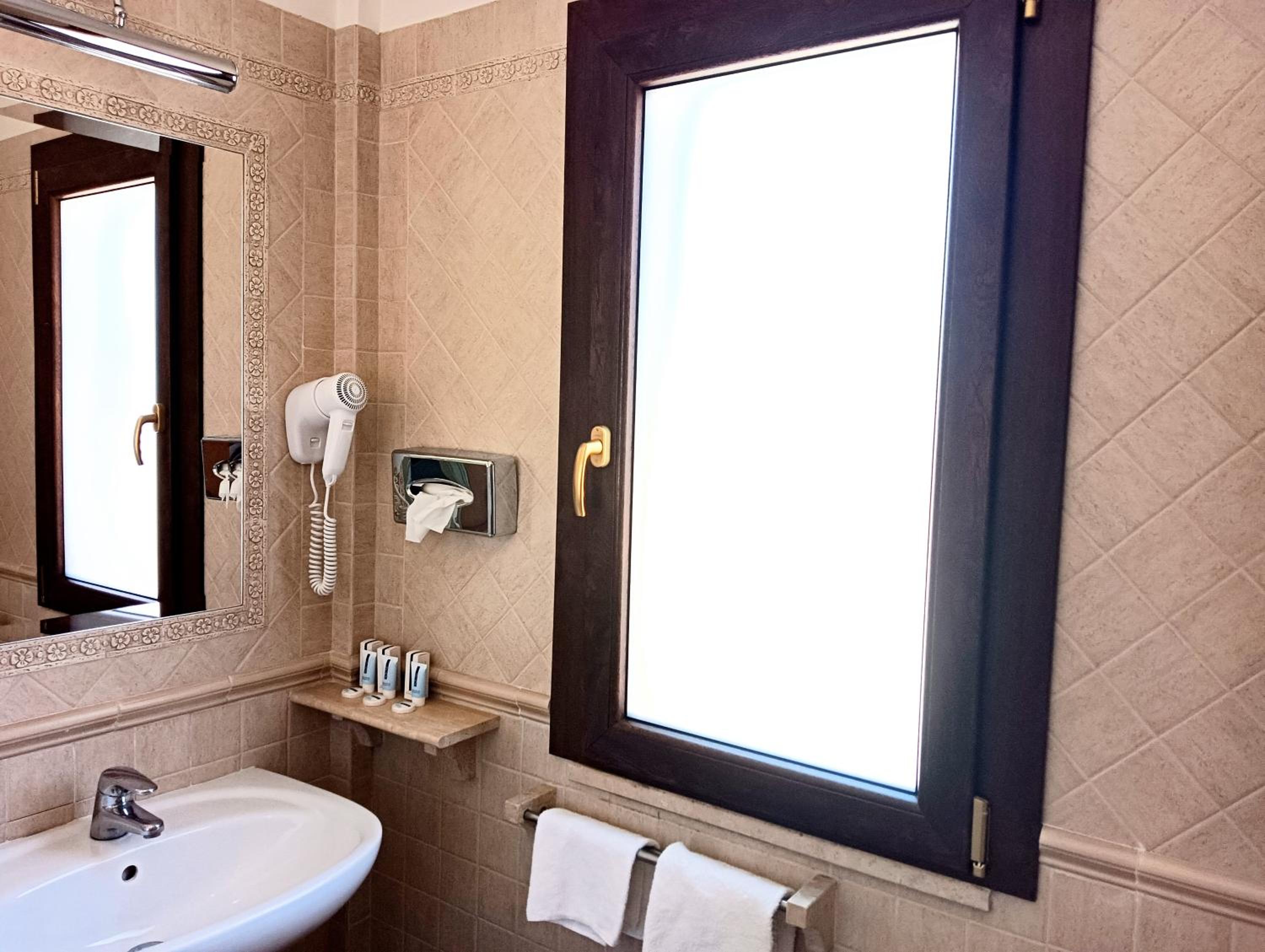 Triple Room with Balcony