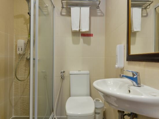 Deluxe Twin Room With Window