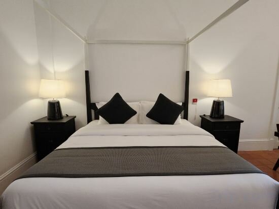 Grand Deluxe King Room