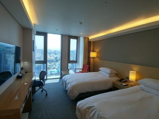 Standard Family Twin Room with City View