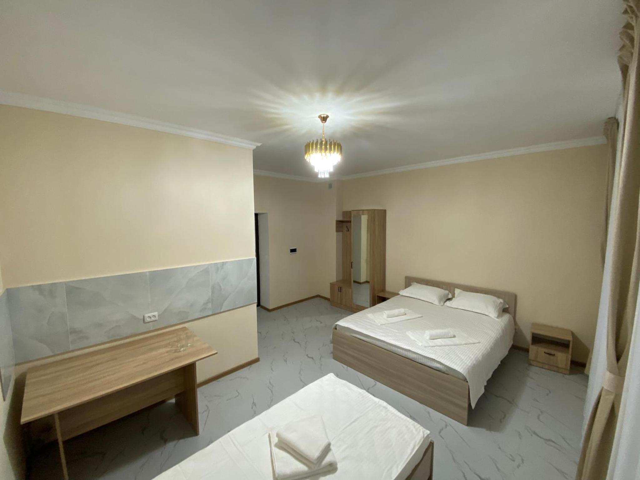 Трехместный 2+1