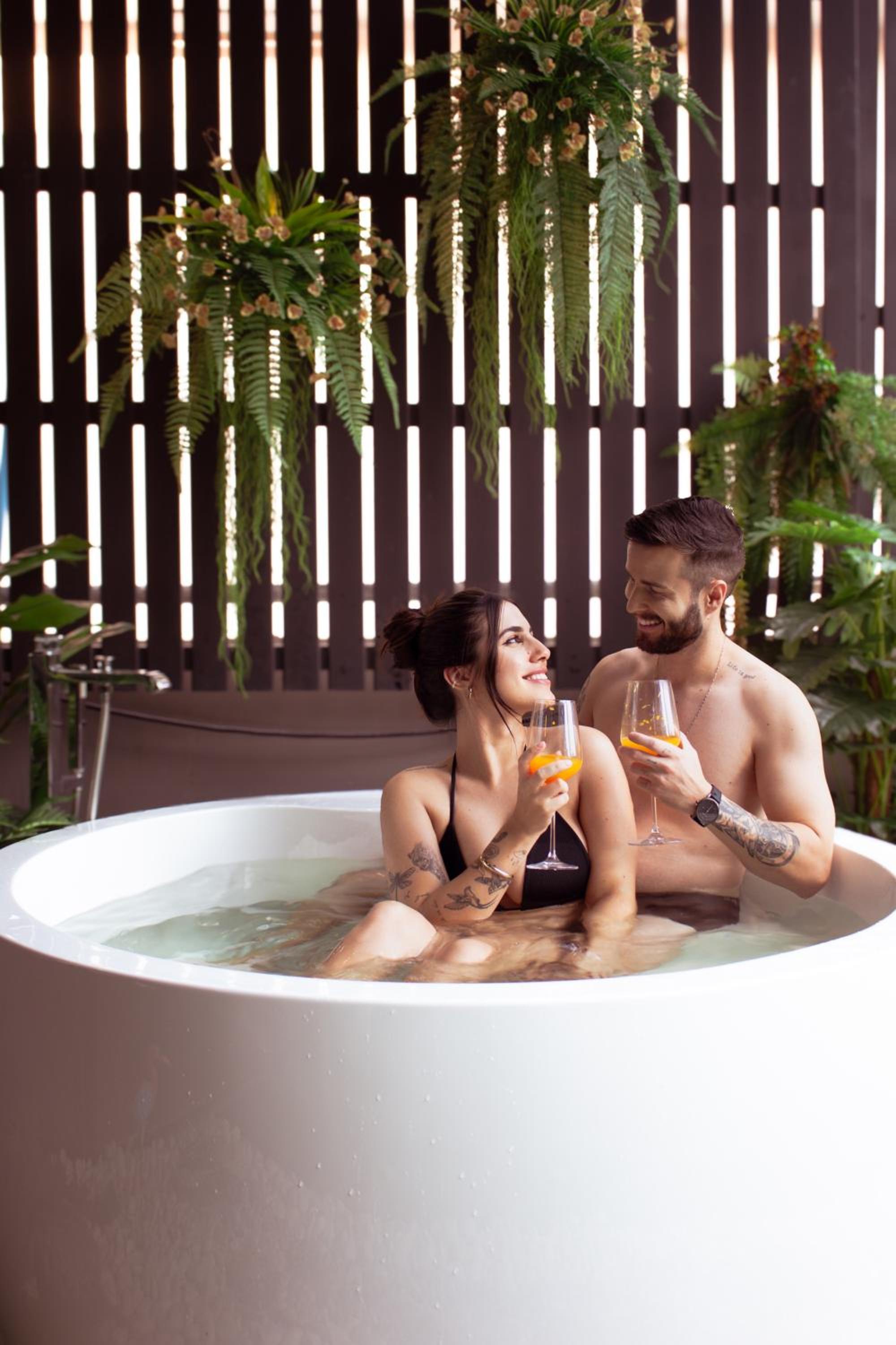 Executive Suite with Hot Tub