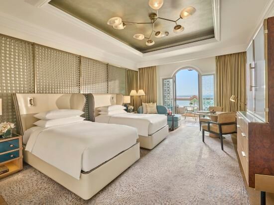 Deluxe Twin Room With Sea View
