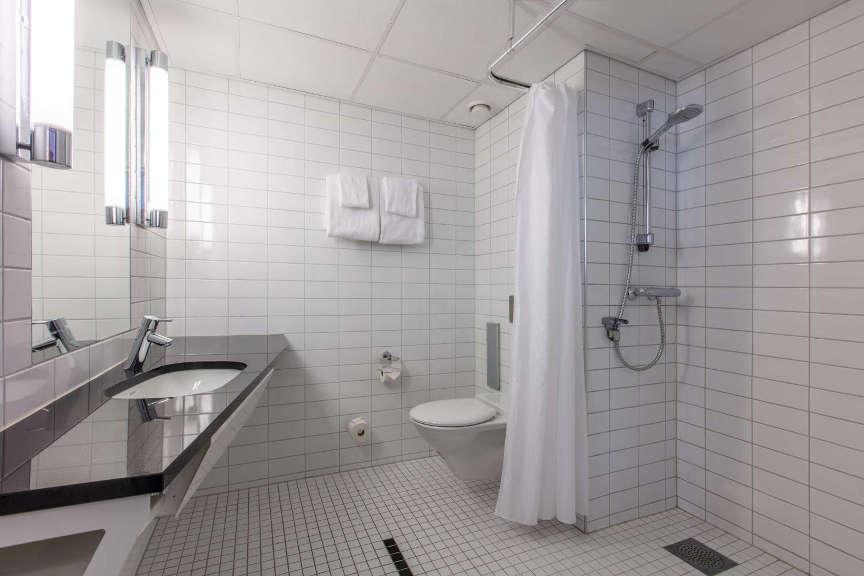 Net Zero Standard Room