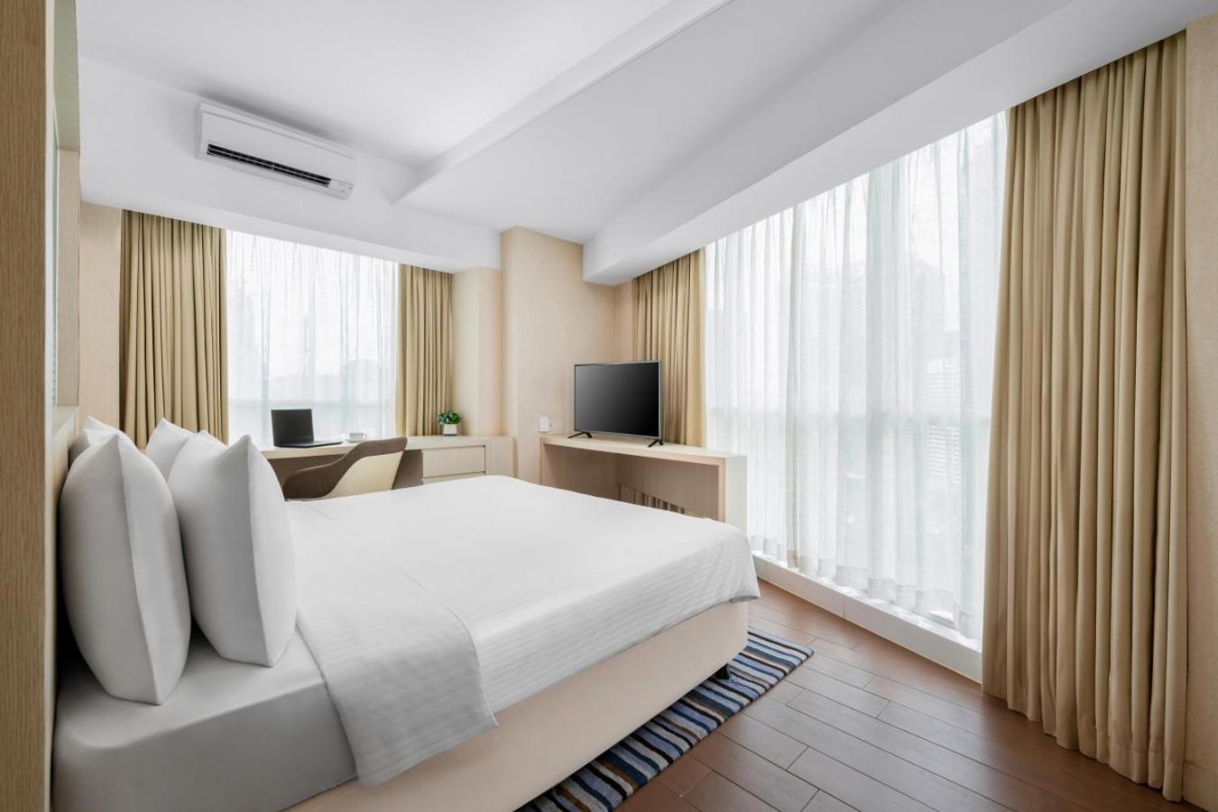 One-Bedroom Suite