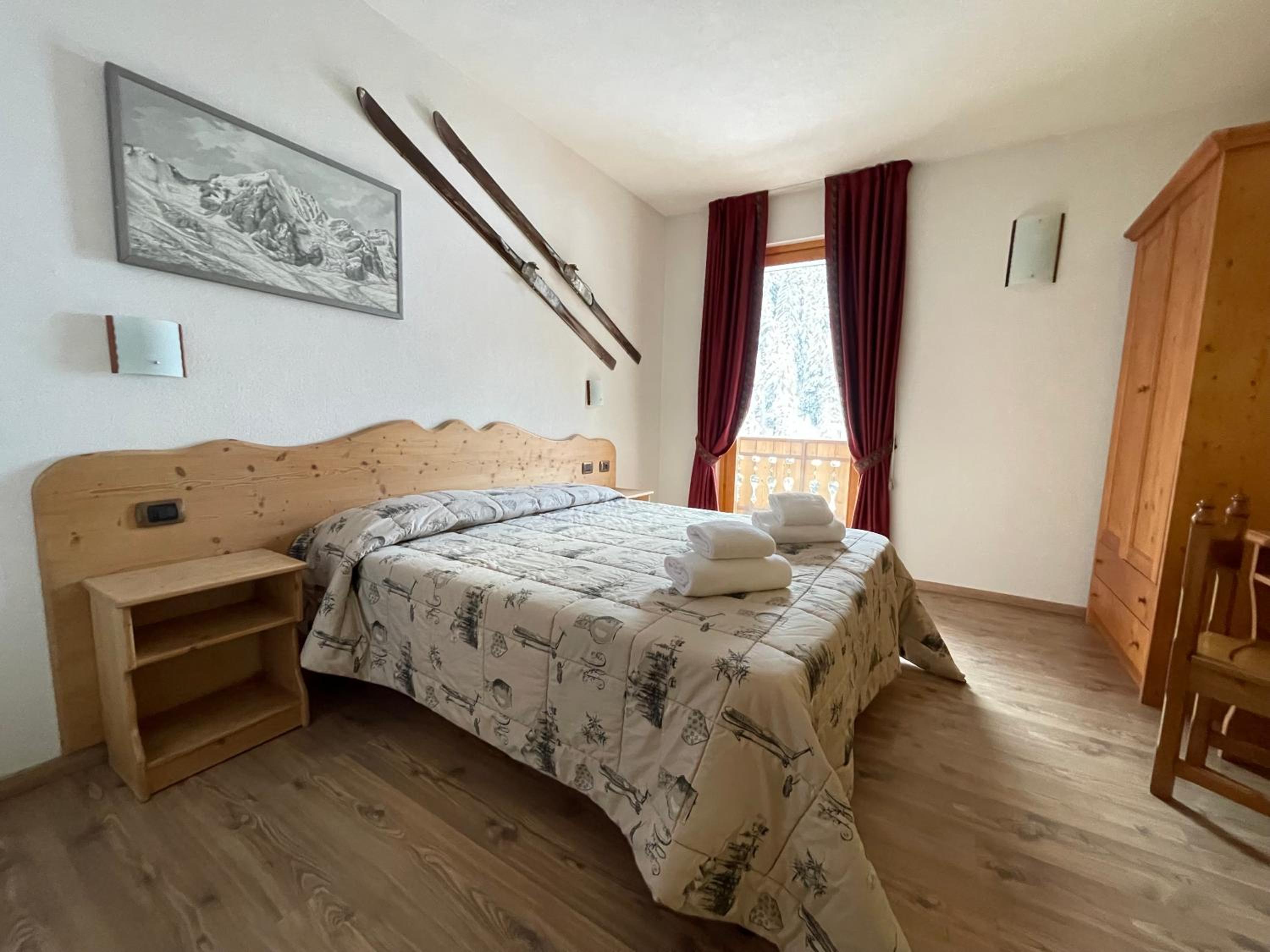 Superior Double or Twin Room with Mountain View