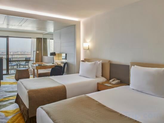 Standard Twin Room with Nile View -Smoking