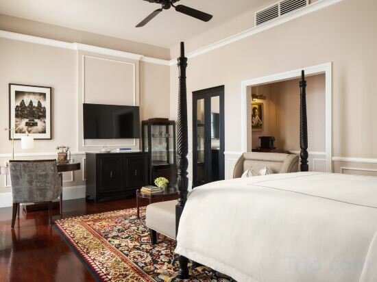 Personality Junior Suite King Bed