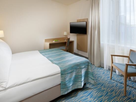 Standard King Room - Accessible