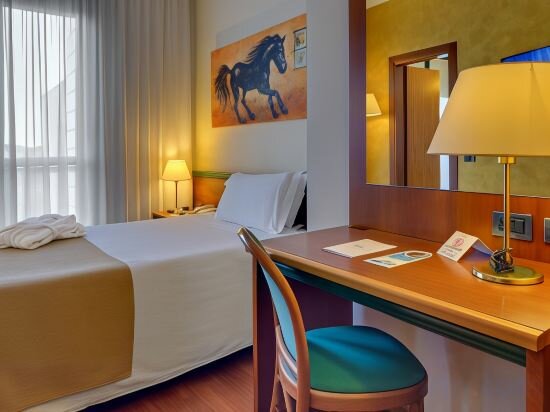 Economy Single Room