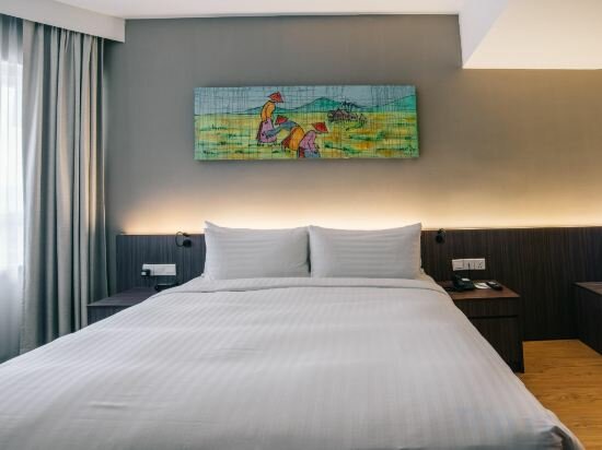 1-Bedroom Deluxe Corner