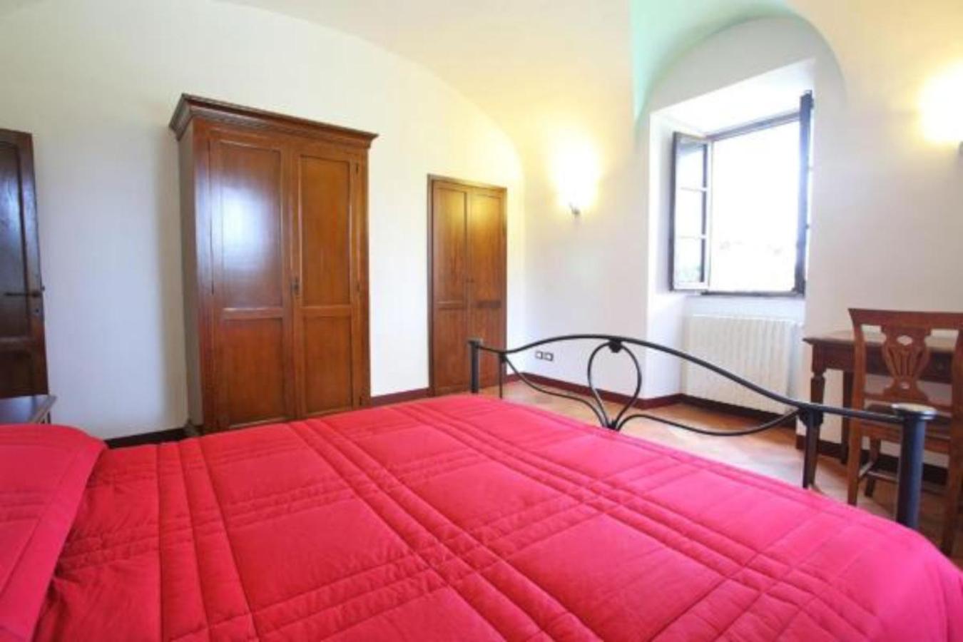 Two-Bedroom Apartment (4 Adults)