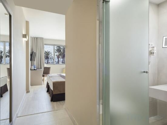 Business Double Room Sea View