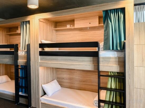 Bed In Dormitory Of 4 With Private Bathroom