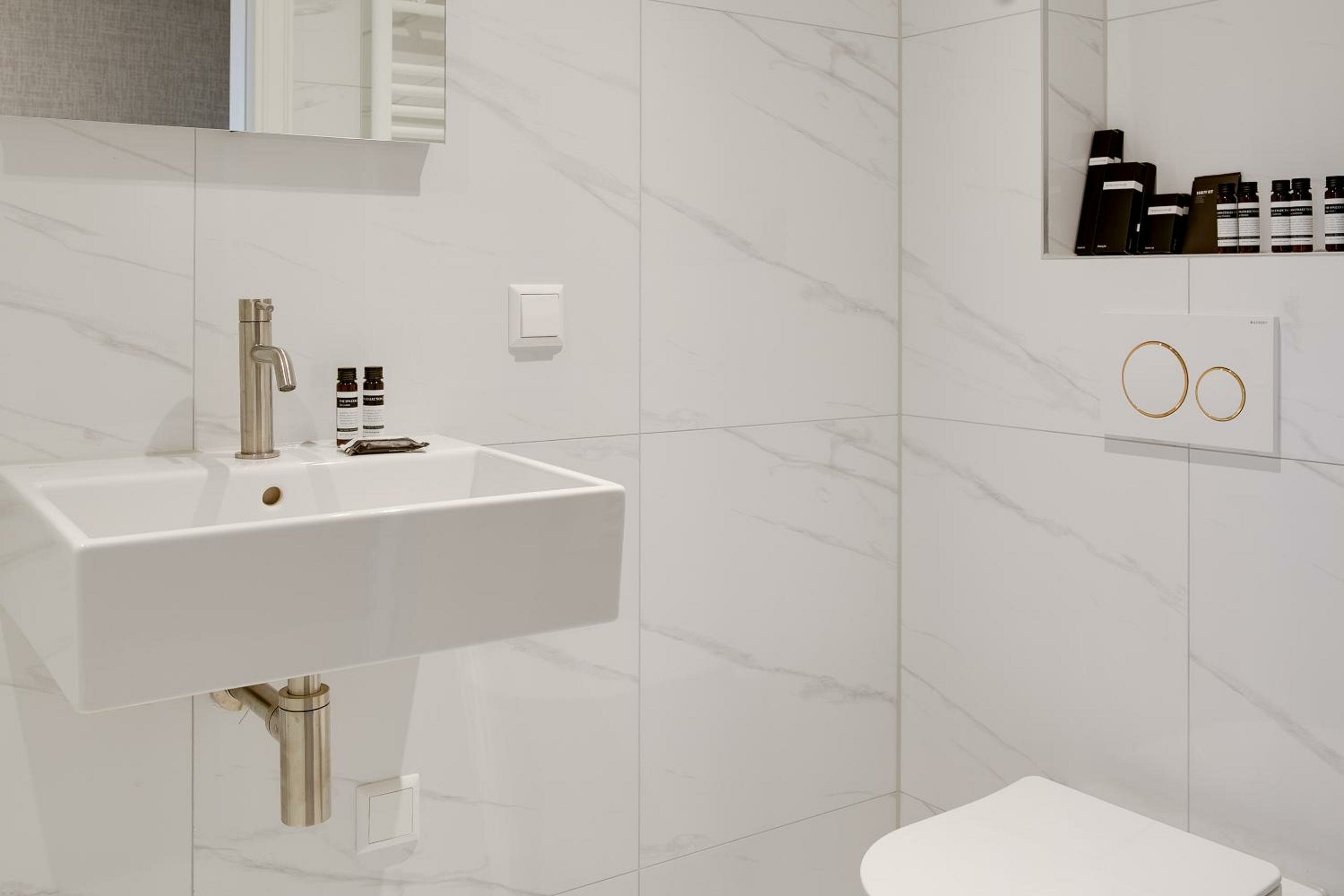 Cozy Double Room with Canal View