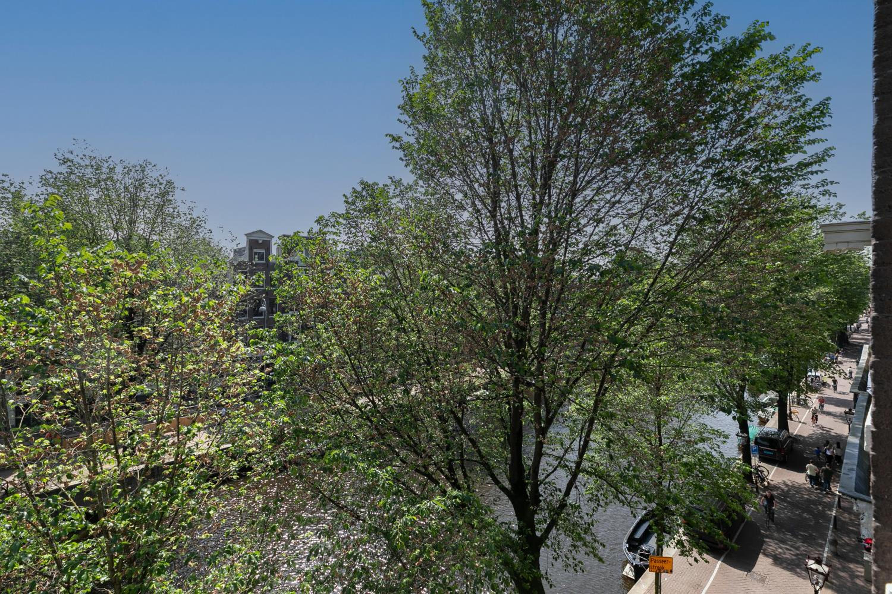 Cozy Double Room with Canal View