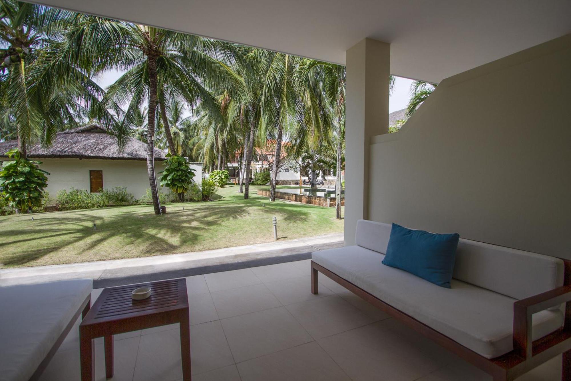 Superior Double or Twin Room with Balcony and Garden View