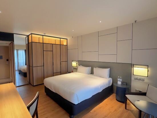 Premier Seaview King Room