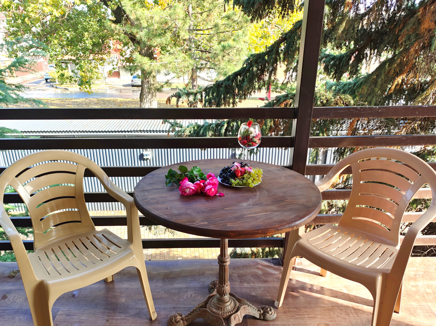 Двухкомнатный Шестиместный Семейный номер