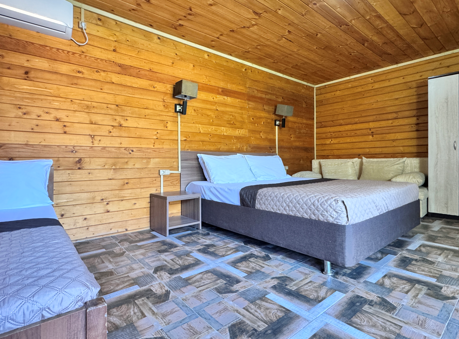 Пятиместный Финский номер