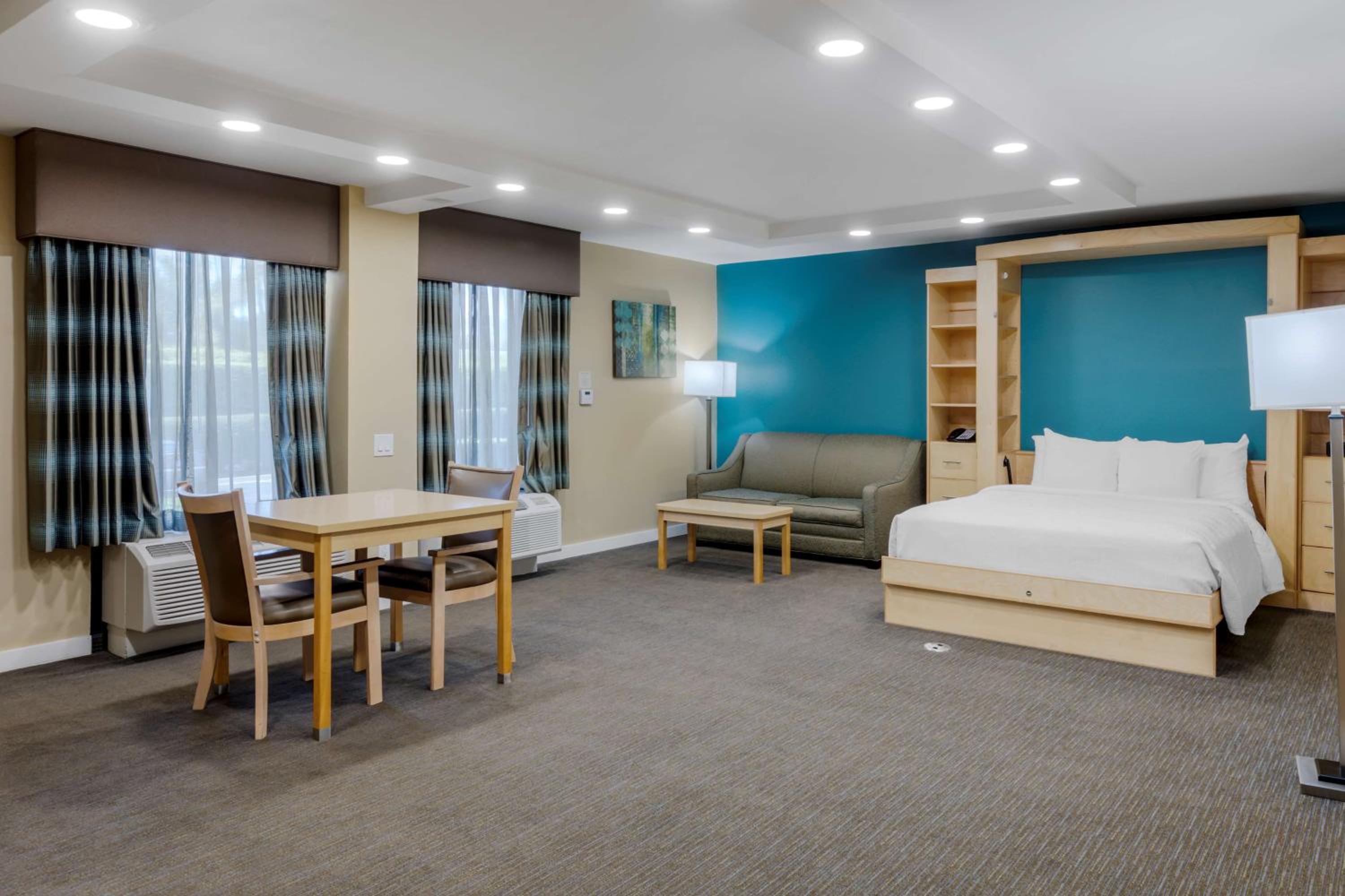 Queen Suite - Disability Access