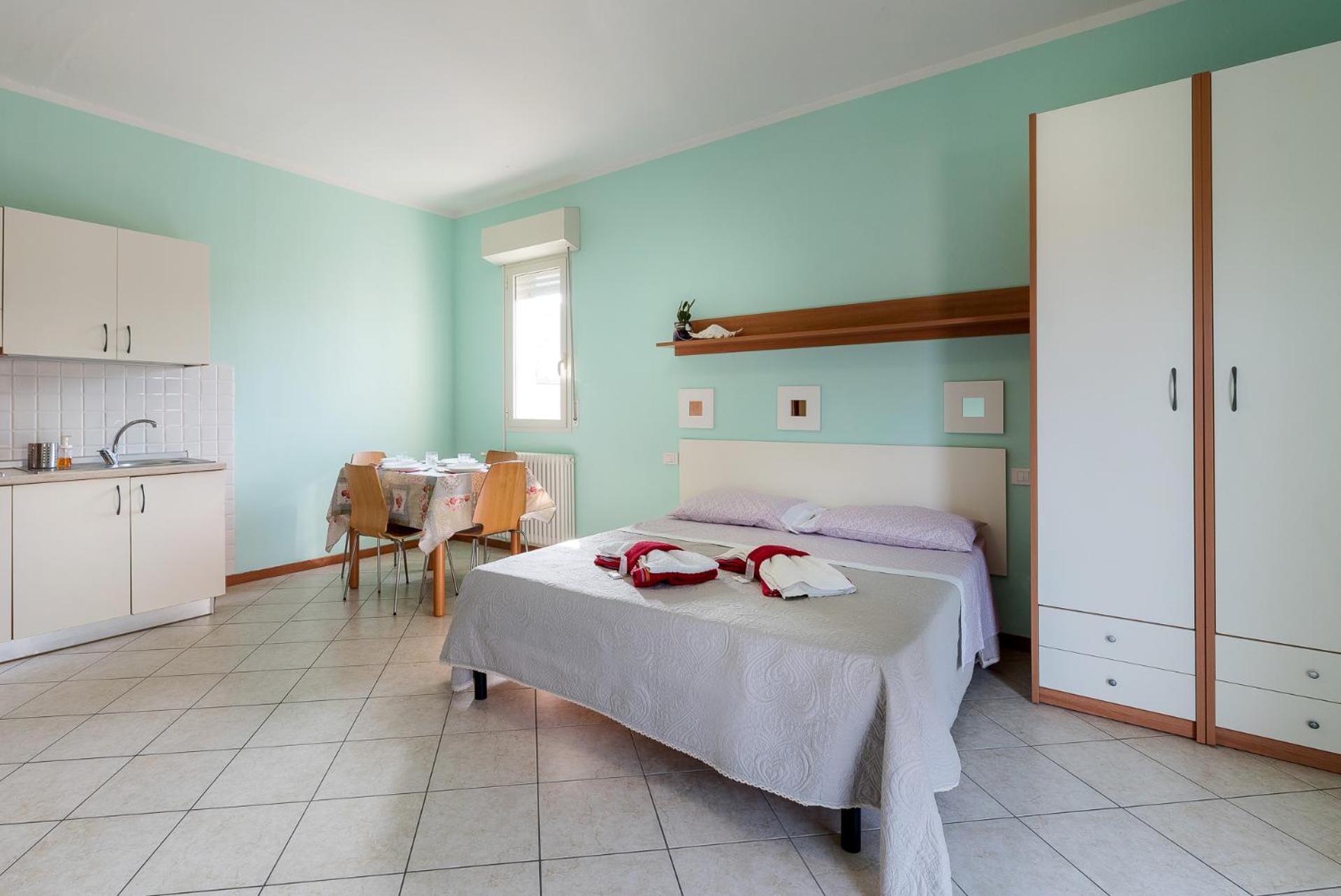 Family Studio with Kitchen 