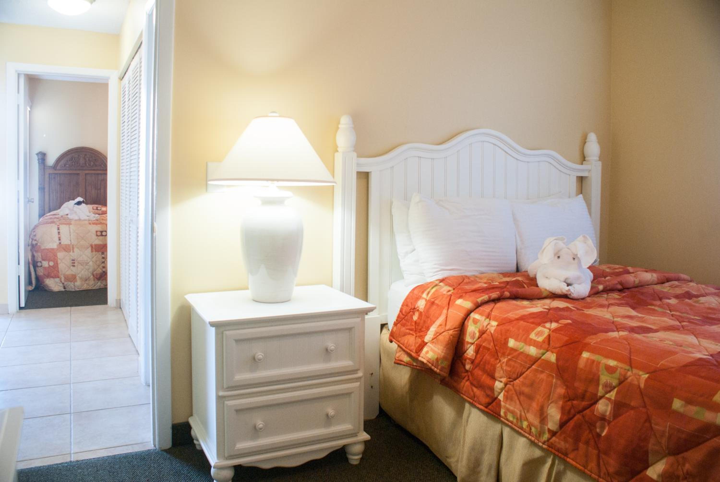 Deluxe Two-Bedroom Apartment