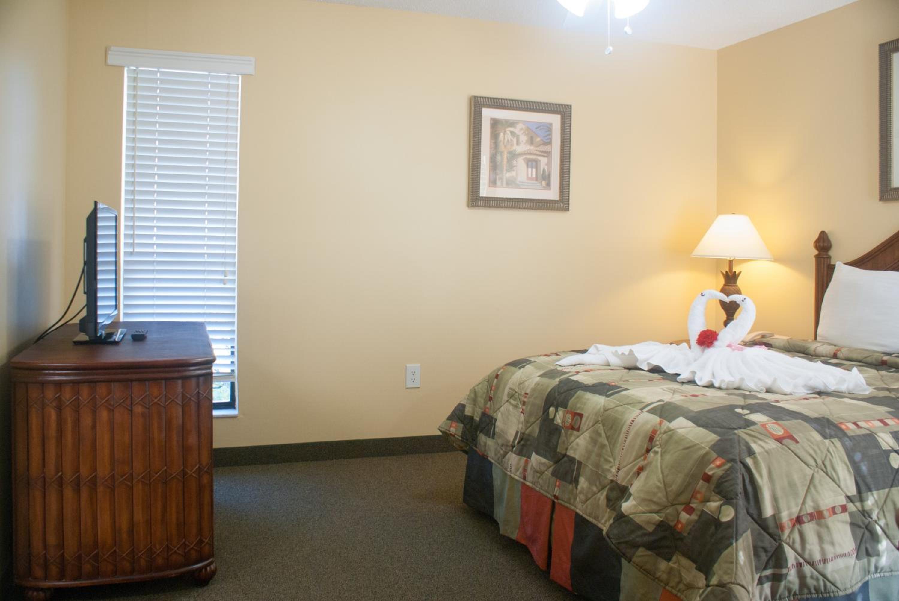 Deluxe Two-Bedroom Apartment