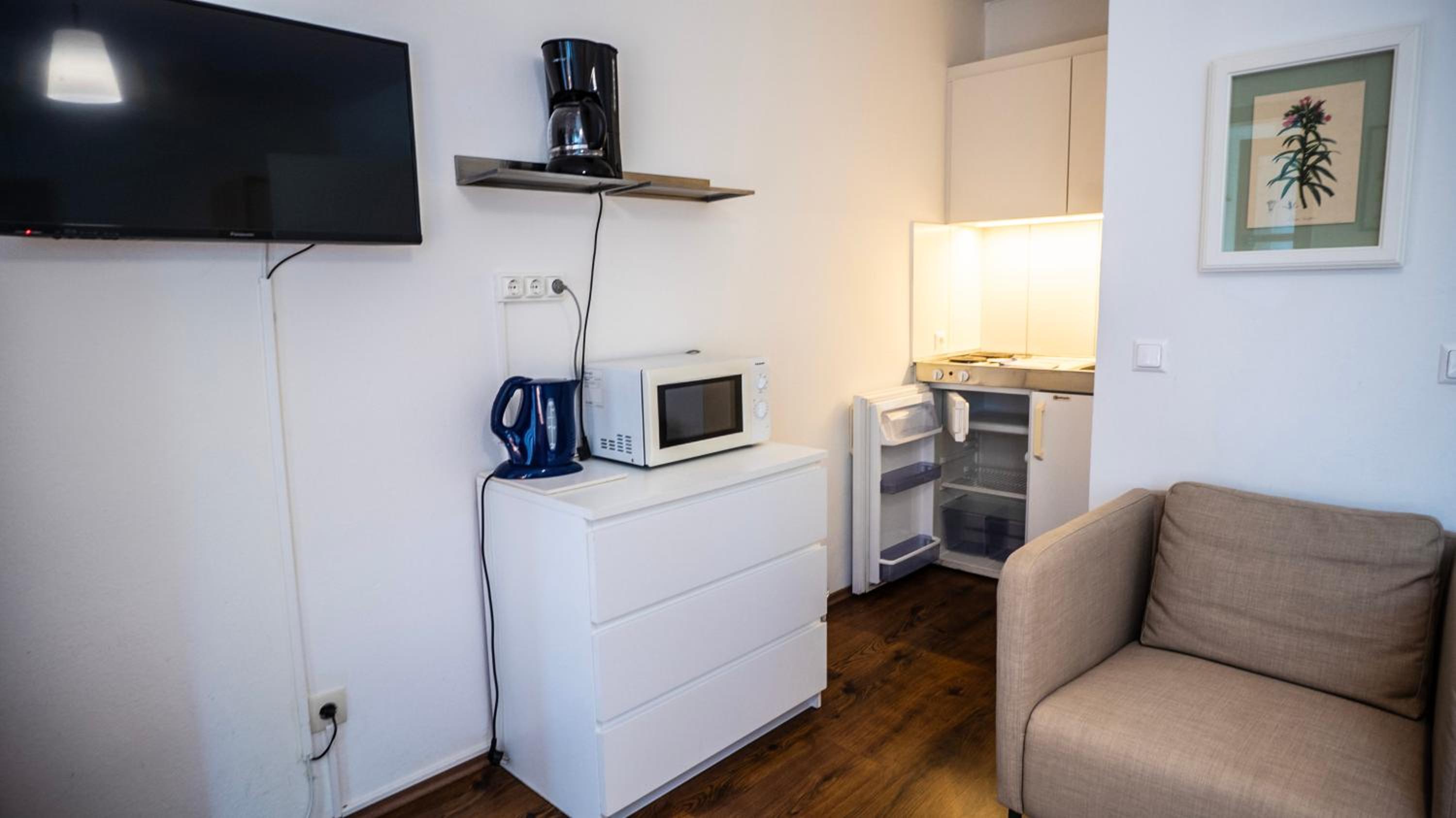 Studio with Garden View