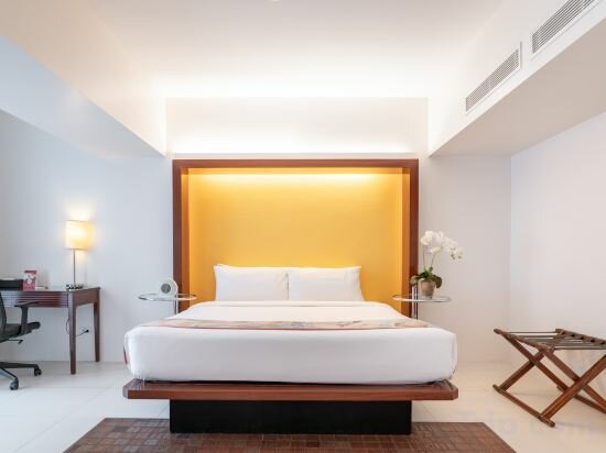 Andalucia Junior Suite