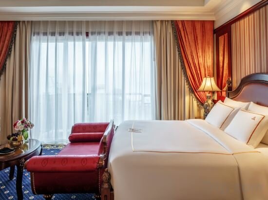 Heritage Deluxe King Room