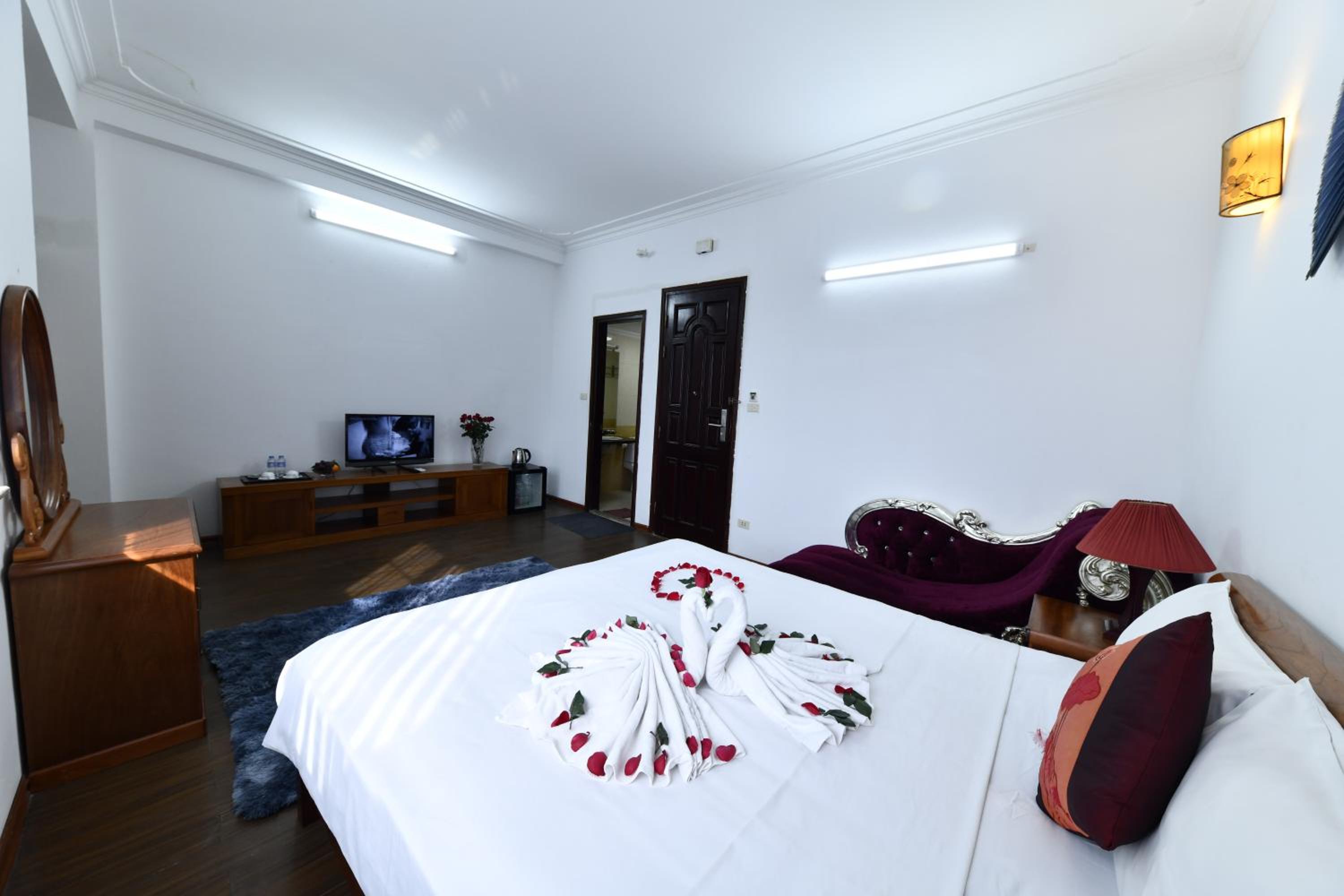 Suite with City View