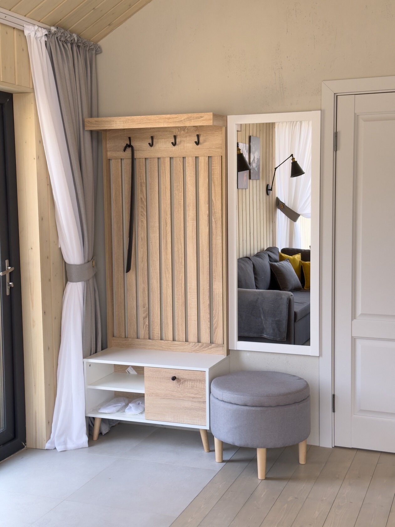 Коттедж с видом на лес