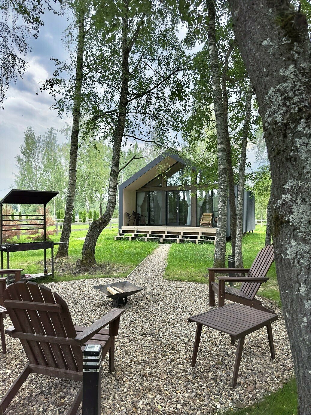 Коттедж с видом на лес