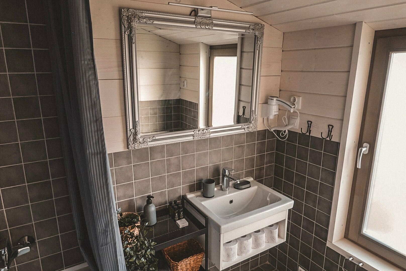 Коттедж с видом на лес